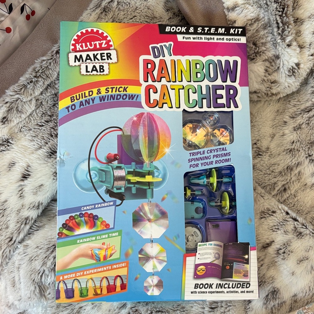 Klutz Maker Lab DIY Rainbow Catcher Kit